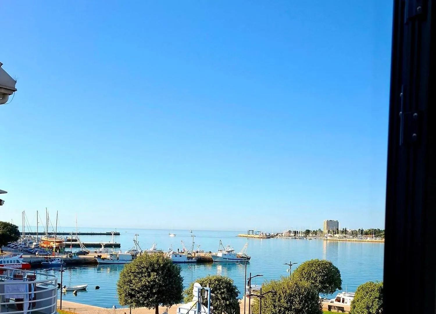 Bella Vista